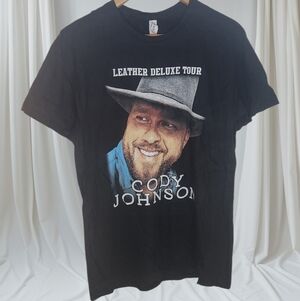 Cody Johnson Unisex 2025 Leather Deluxe Tour Concert Tee. Size M